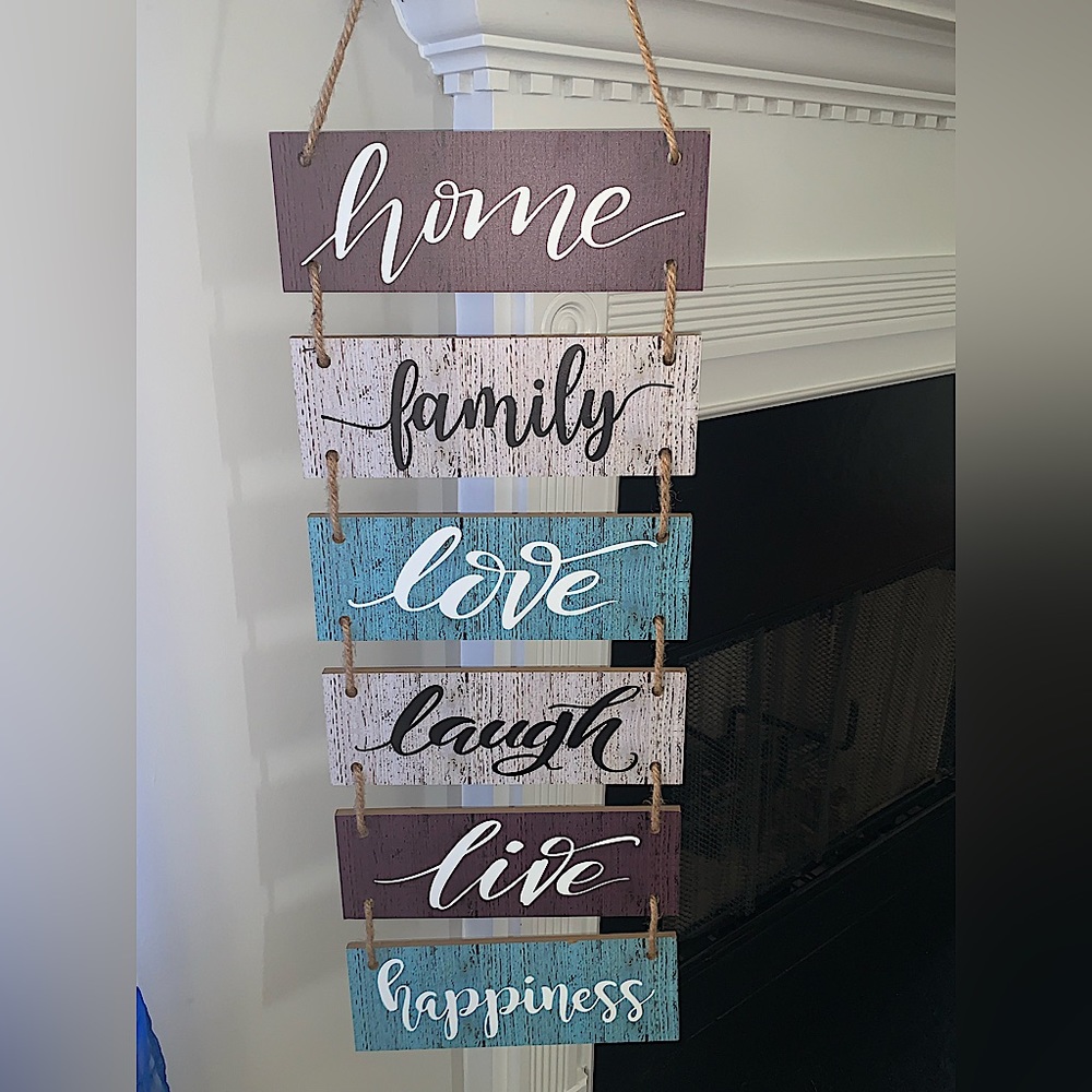 Large Hanging Rustic Wooden Decor (Home, Family, Love, Laugh, Live, Happiness)